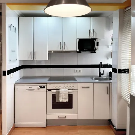 Erase Vez Turistico Junto A La Catedral De