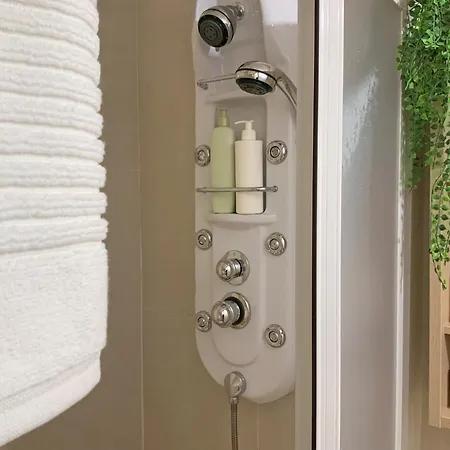 Erase Vez Turistico Junto A La Catedral De *